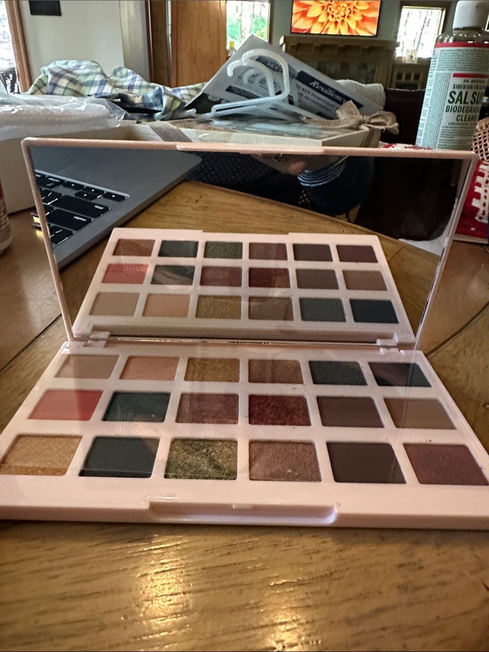 Ciate London Eyeshadow Palette -London, new